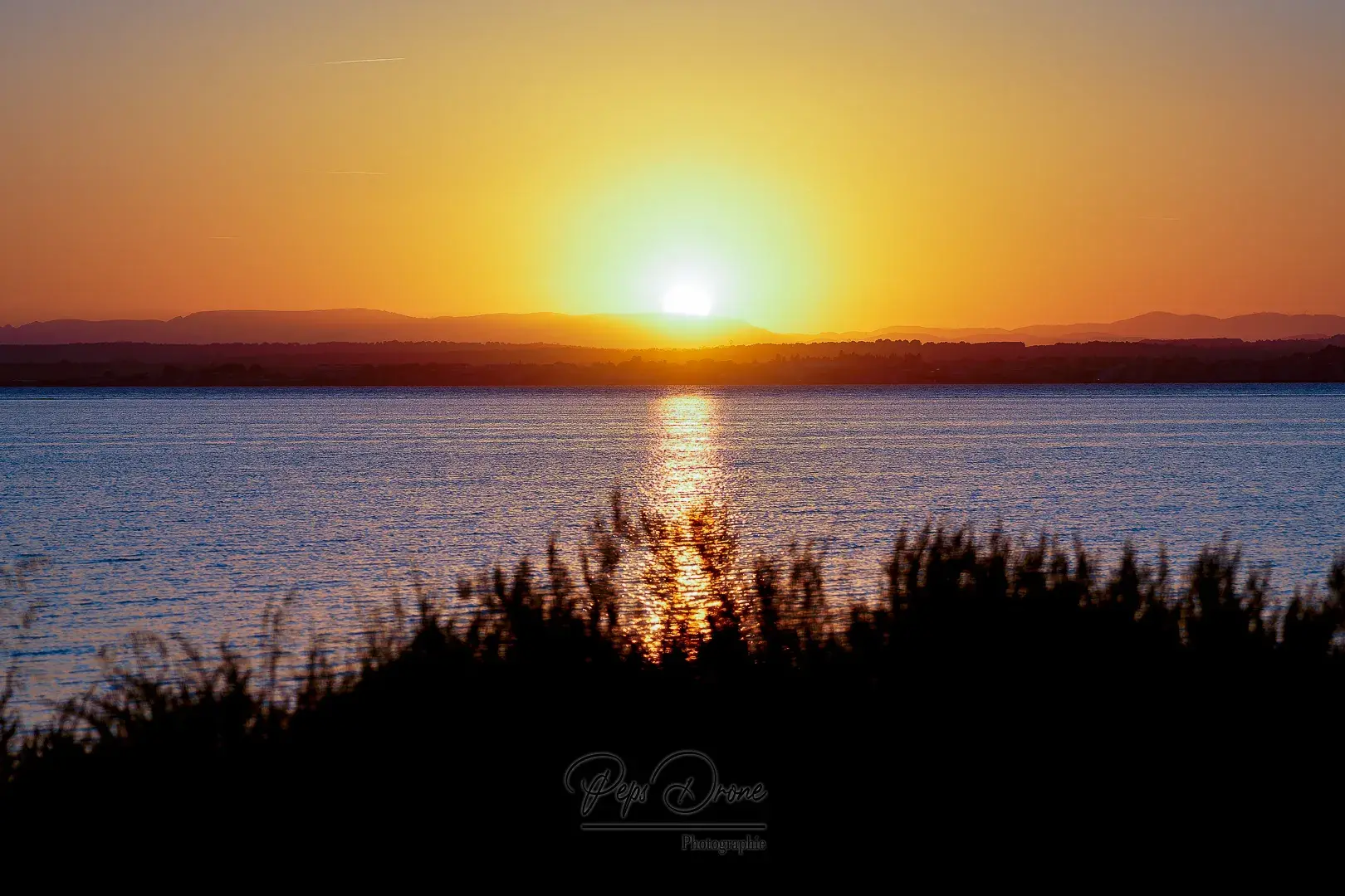 Coucher de soleil sur l'étang de Thau